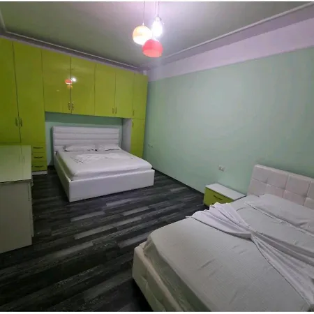 Central Apartment * Tirana