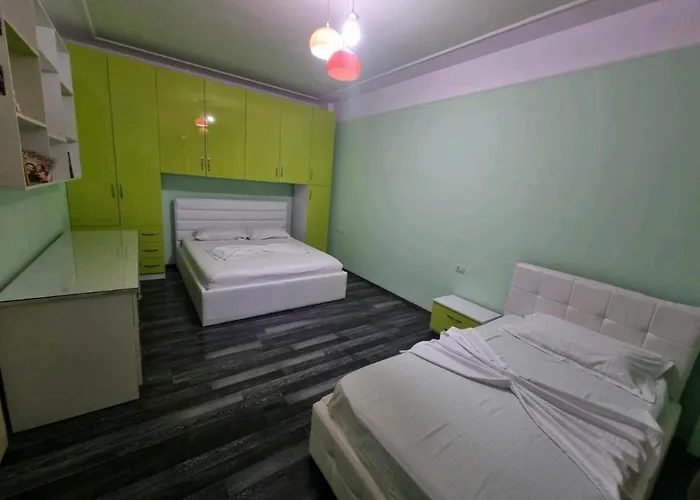 Central Apartment * Tirana